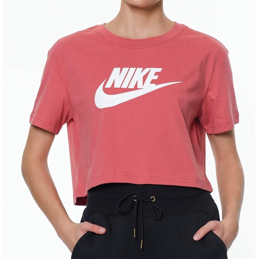 Nike Cropped T-Shirt